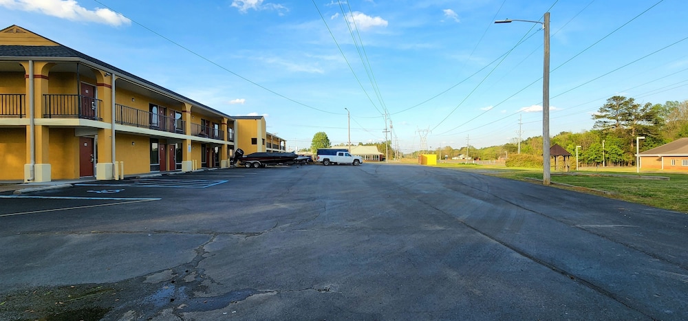 Budgetel Inn
