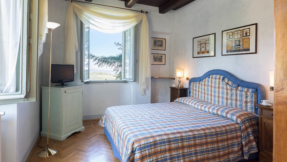 Villa Milani 20 in Spoleto view 4