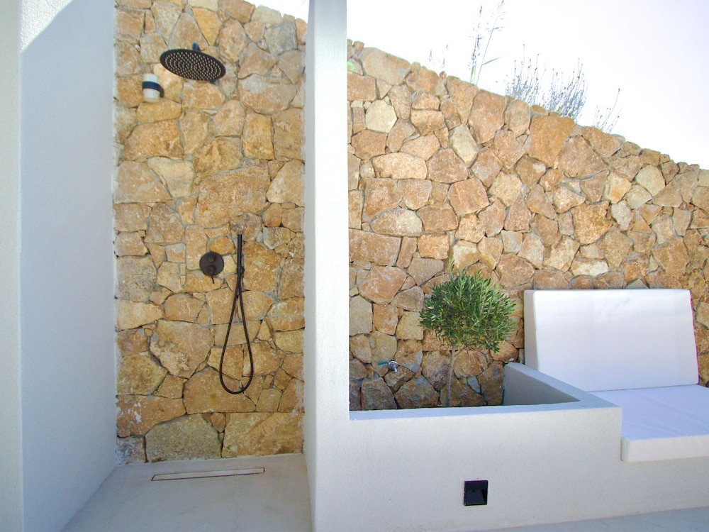 Design Villa Skioni by Halkidiki Villas