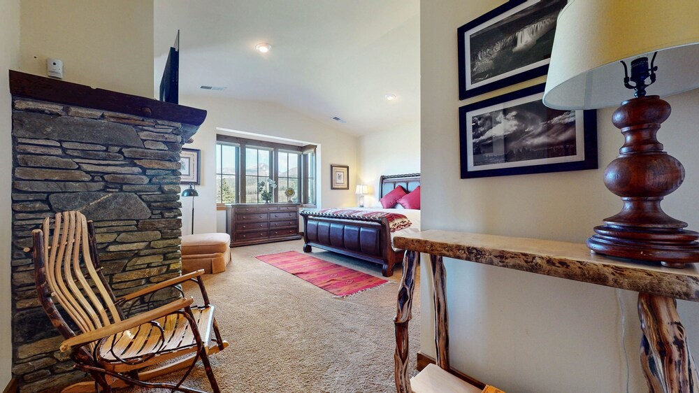 Snowcreek Vi The Lodges #1197 3 Bedroom Condo
