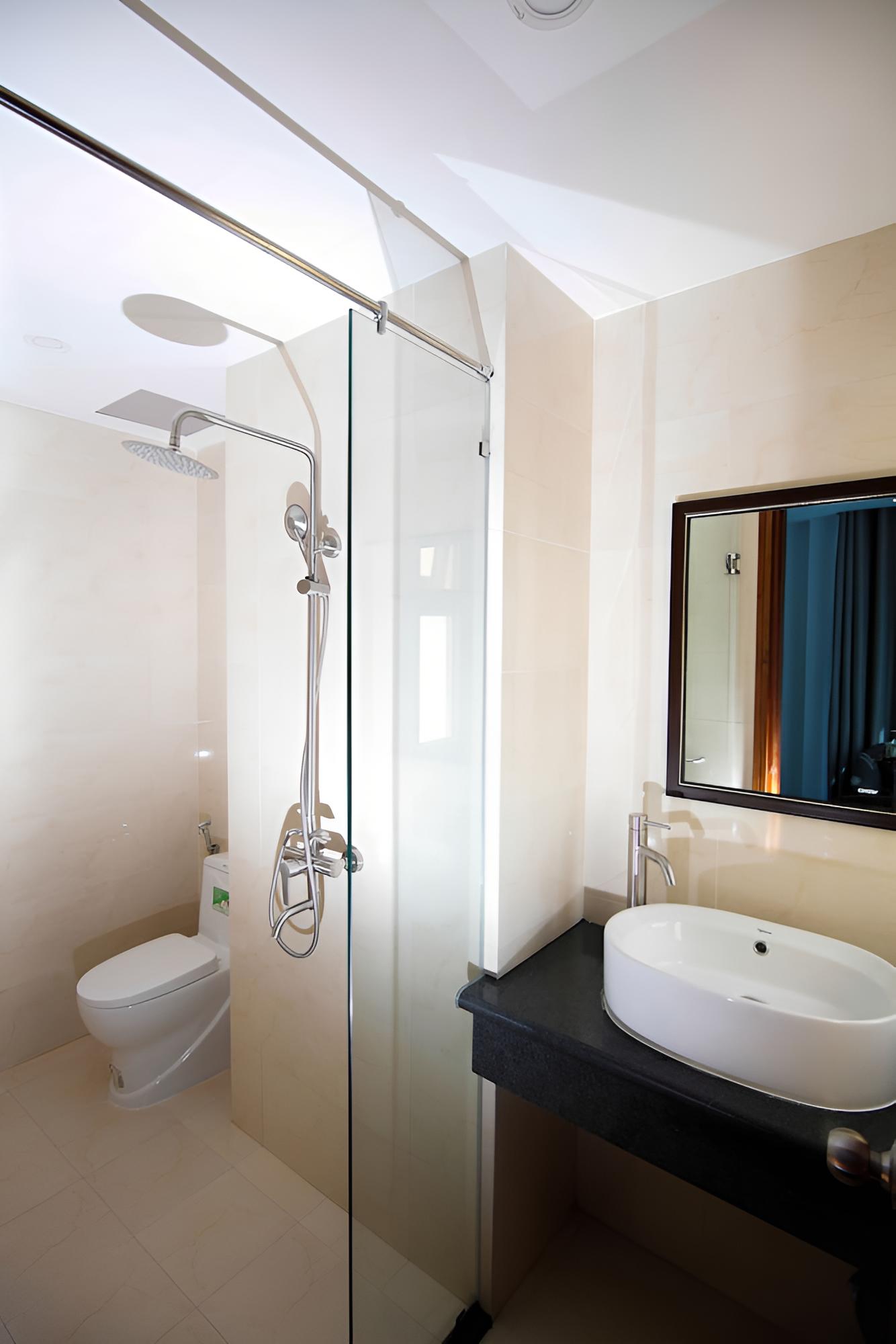 Lucky Star Hotel