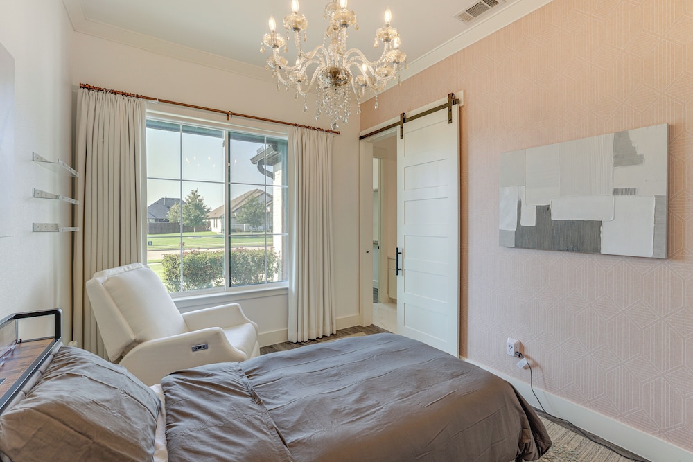 Luxe Retreat w/ Patio & Fenced Yard in Waxahachie!