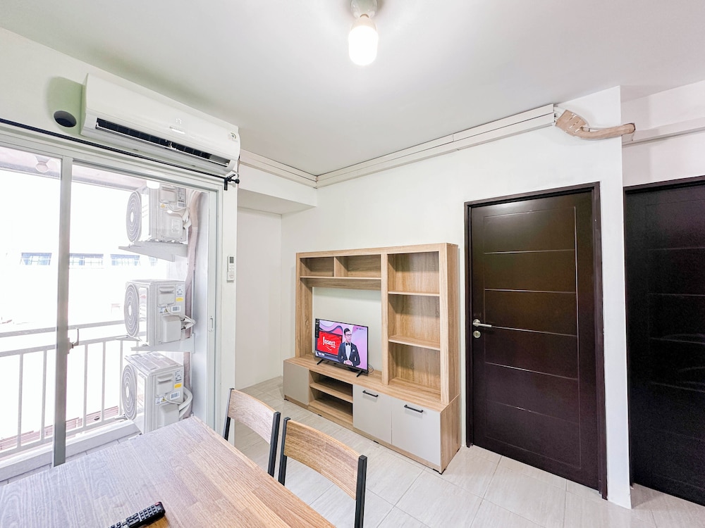 Good 2BR Apartment Suncity Residence