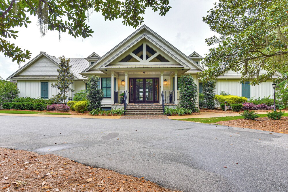 Golf, Swim & Unwind: Callawassie Island Hideaway!