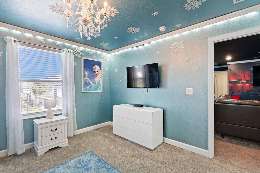 1194 Drop Lane