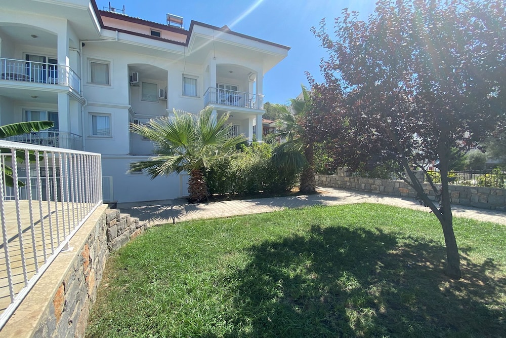 Olympia Apart 1 by Villa Buketi view 4