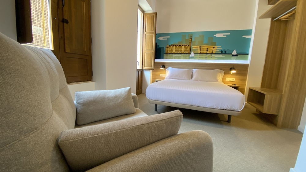 Valencia Vacations - Original Domino House Hotel - Property Image 20