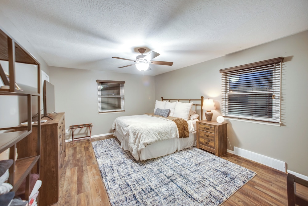 Omaha Vacations - Updated Omaha Home w/ Patio Private Yard! - Property Image 24