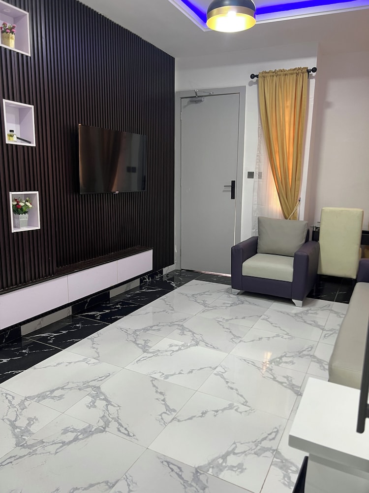 RBZ Apartments