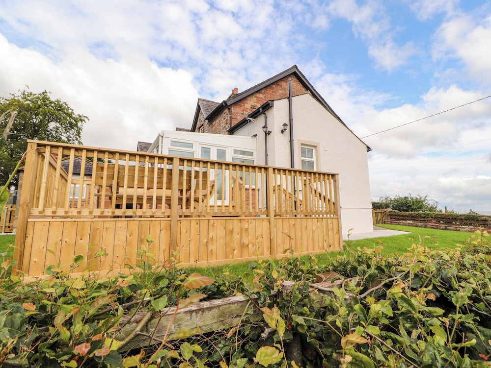 Rose Bank Cottage