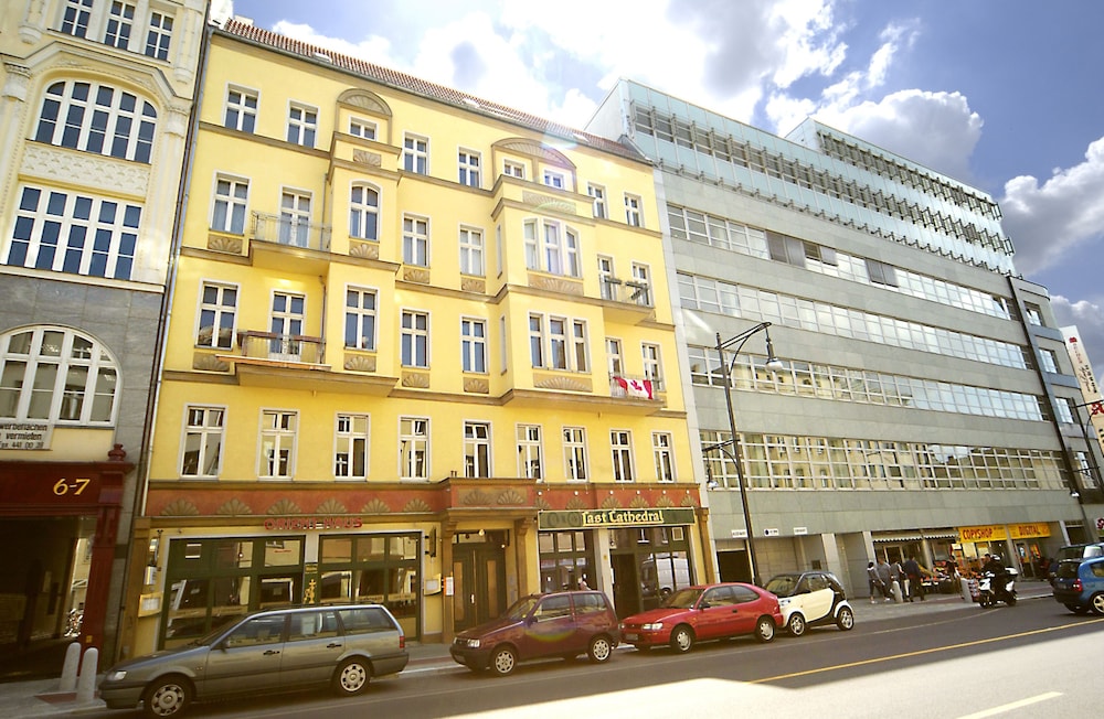 Old Town Apartments Schönhauser Allee Berlin
