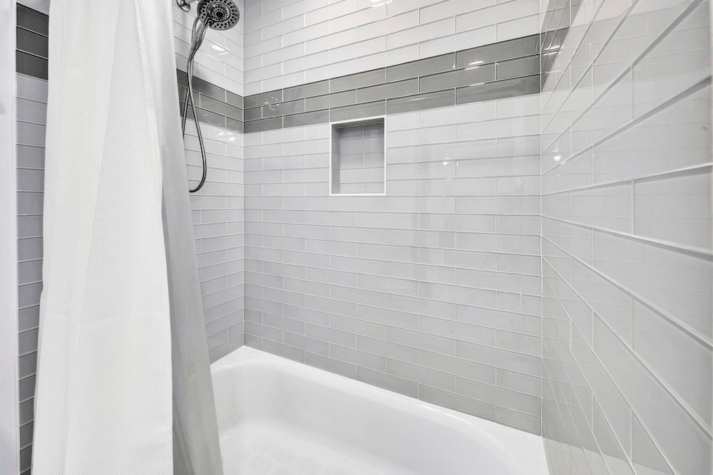 Blue Mountain Beach Villas 5A