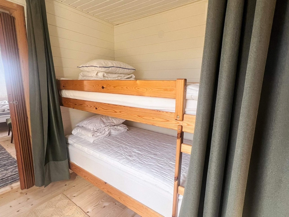 6 Person Holiday Home in Rorvik