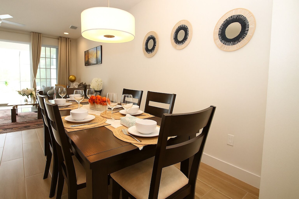 Brand New Luxury House in Clermont