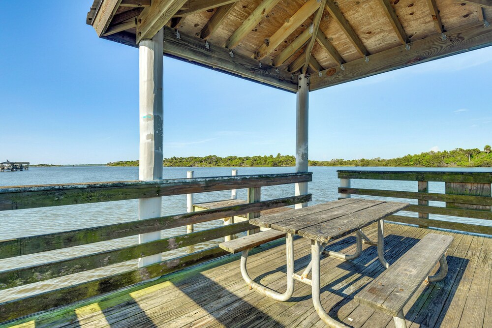 Swim, Fish & Walk to Shore: Ormond Beach Home!