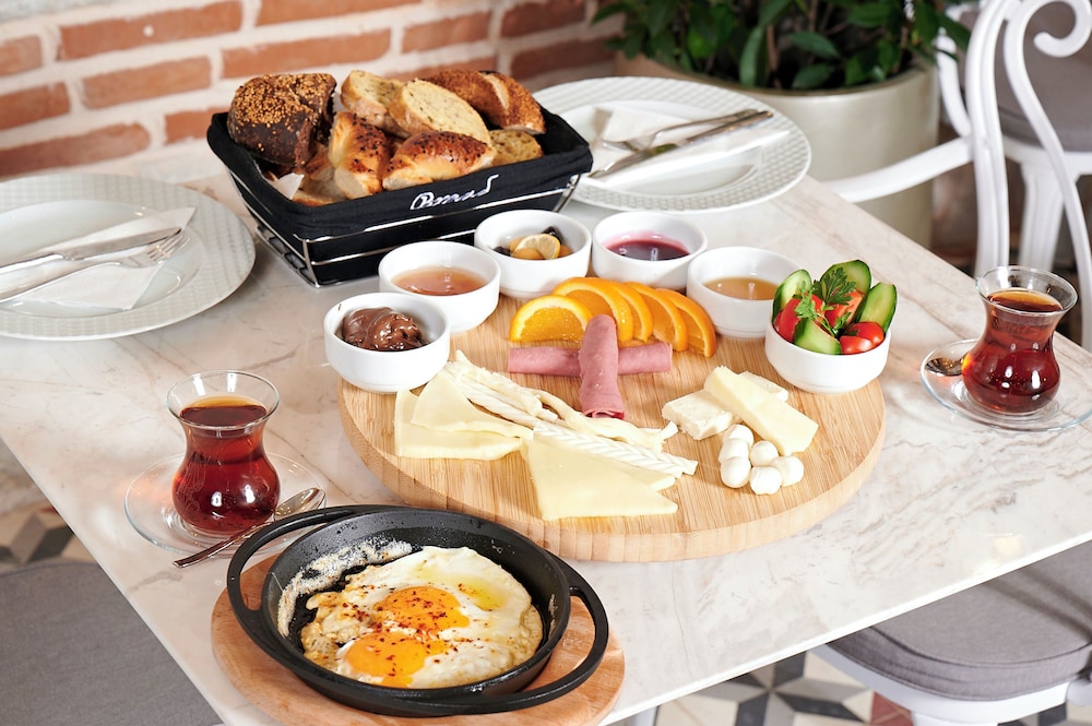 Saratoga Otel - Image 14