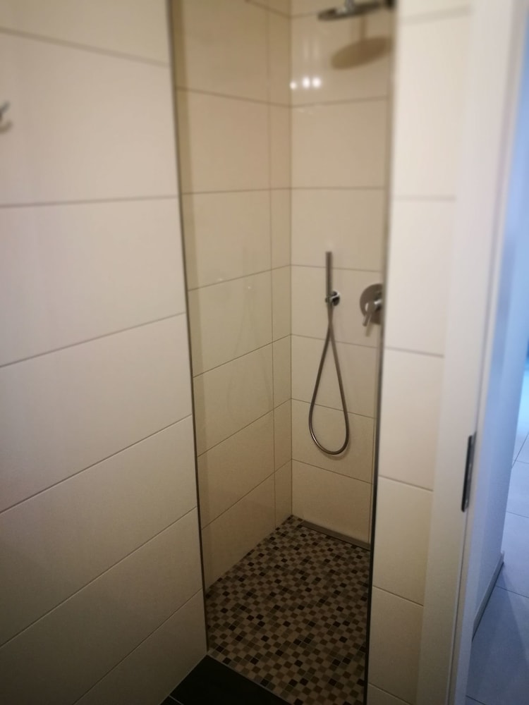 SHS Suite Home Sweet Strassen II