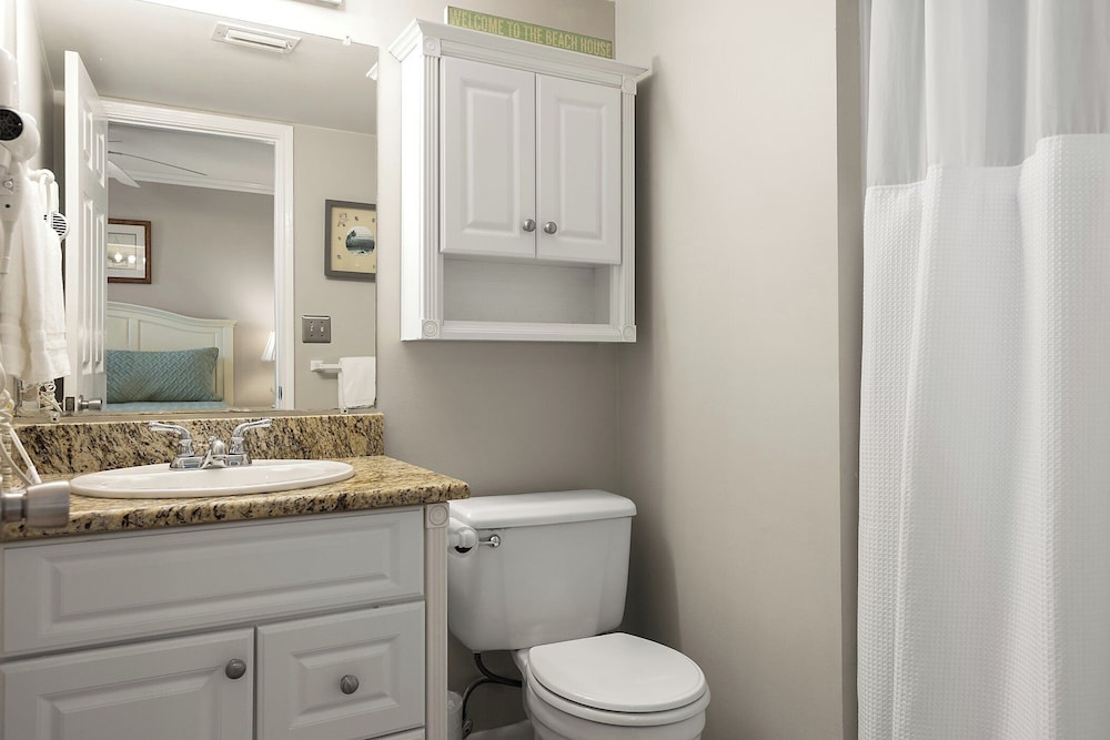 Surfside Shores by Southern Vacation Rentals