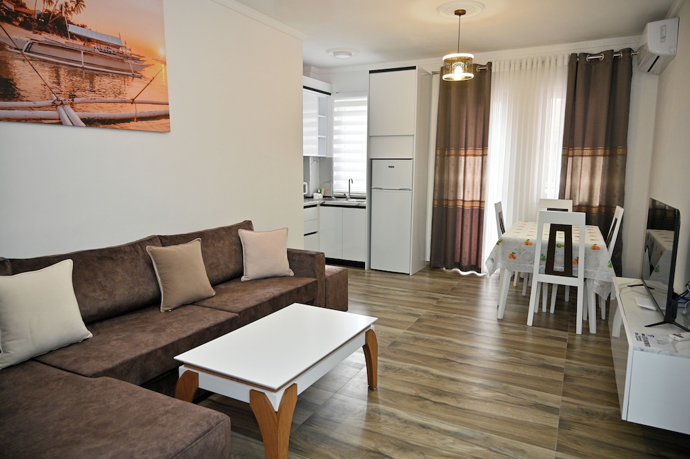 Elite Apartments