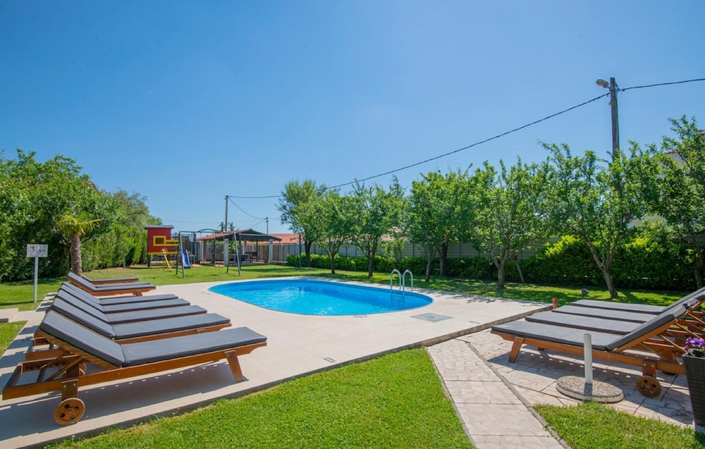 Villa in Croatia Near Blue & Red Lakes