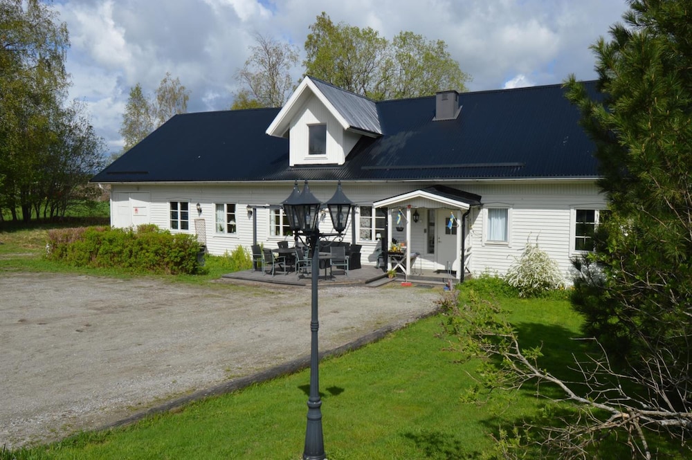 Högsnäsgården - Hostel