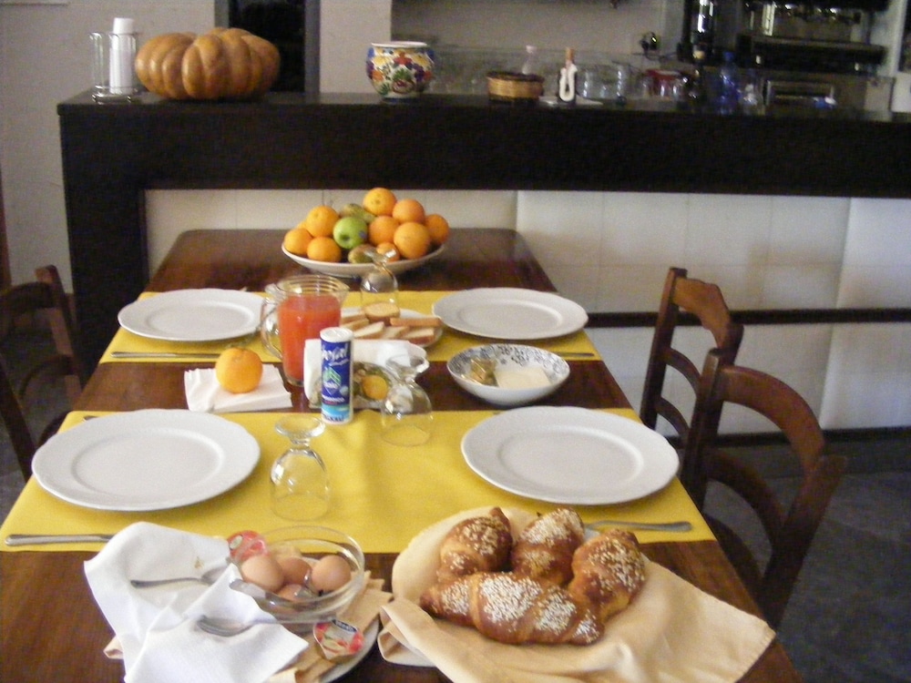 Photo 32