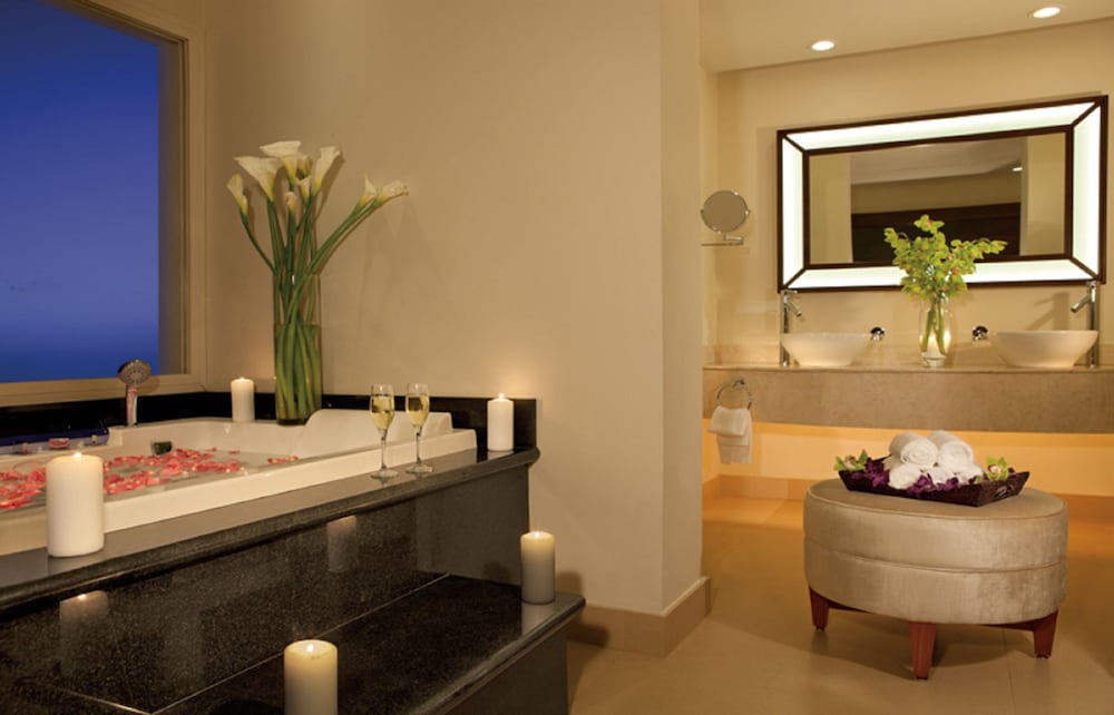 Jamaica Vacations - Secrets St. James Montego Bay - Luxury - Adults Only - All Inclusive - Property Image 33