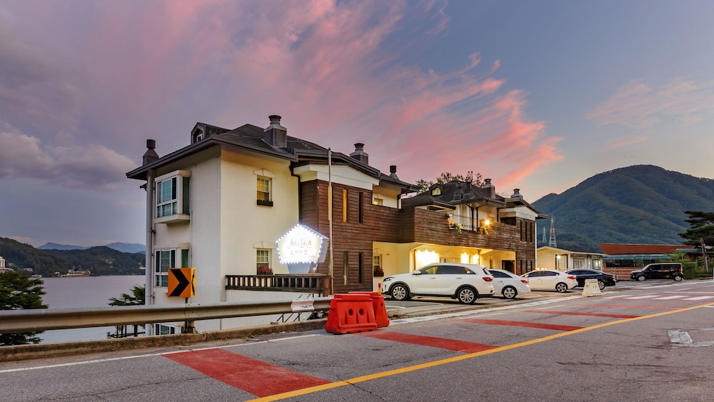 Interlaken Pension in Gapyeong