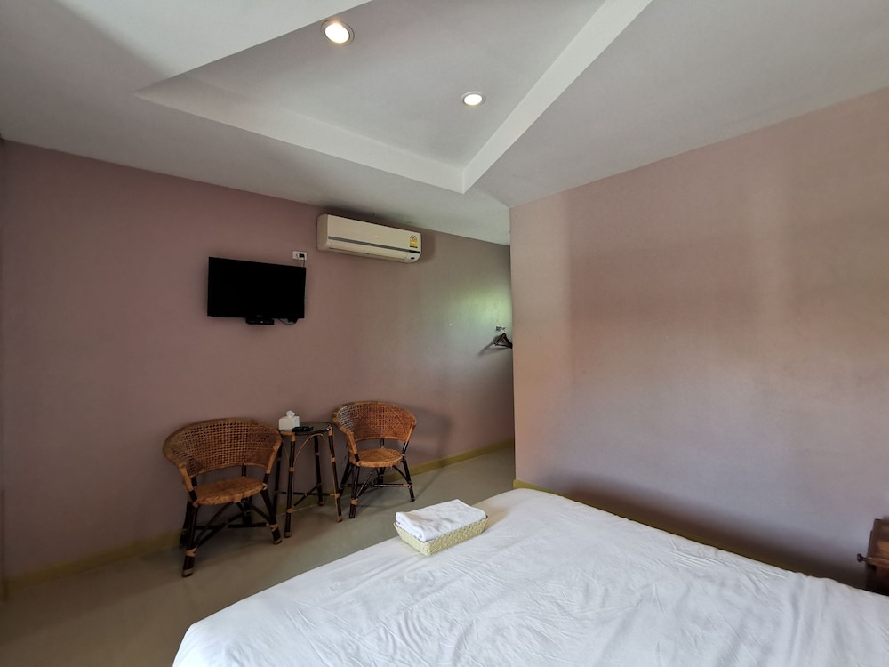 Smile Resort Sriracha