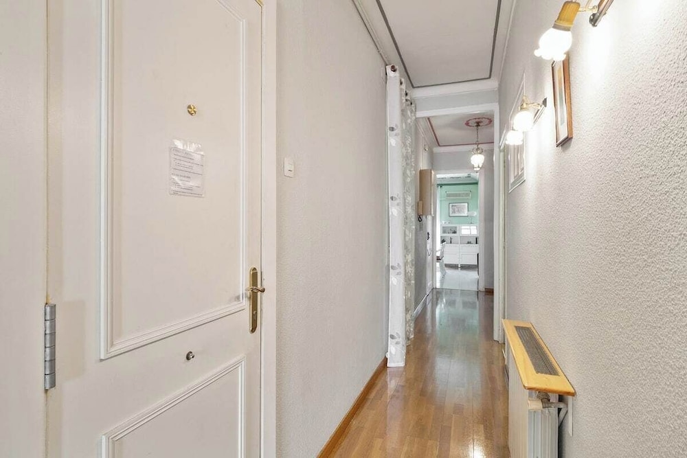 Stay U-nique Apartments Hospital Clinic