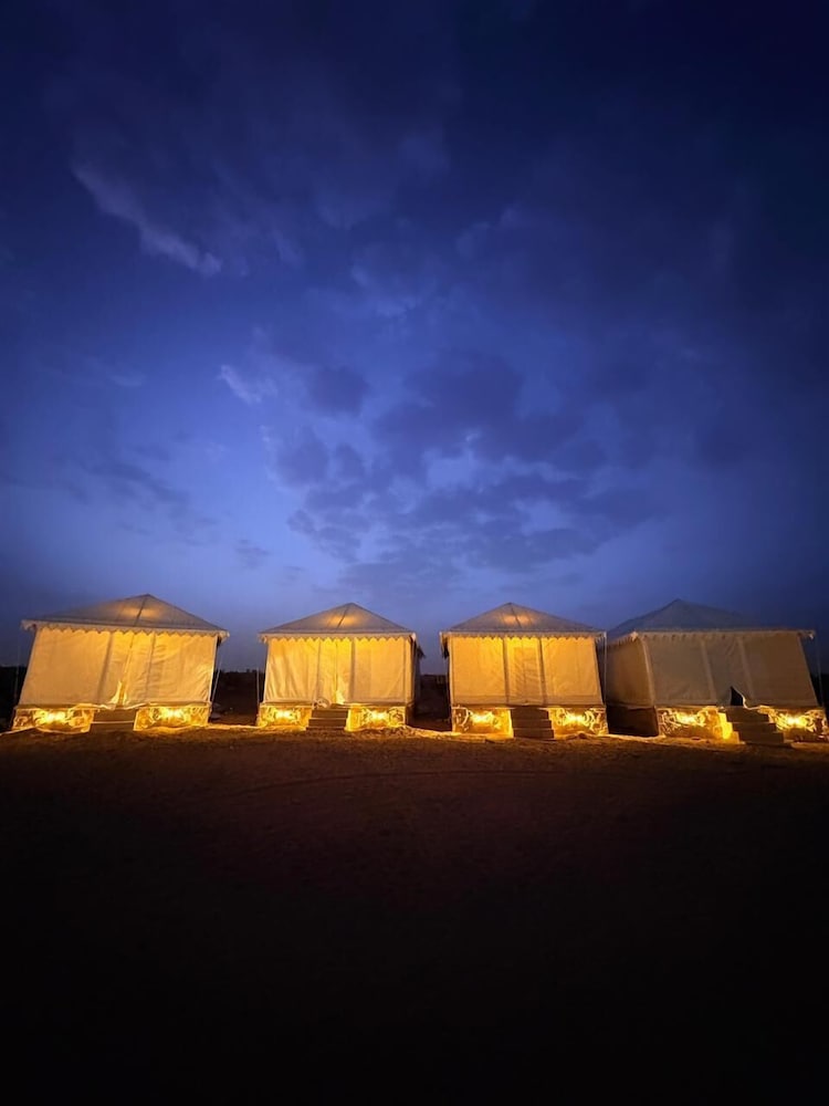 Kalp Desert Camp