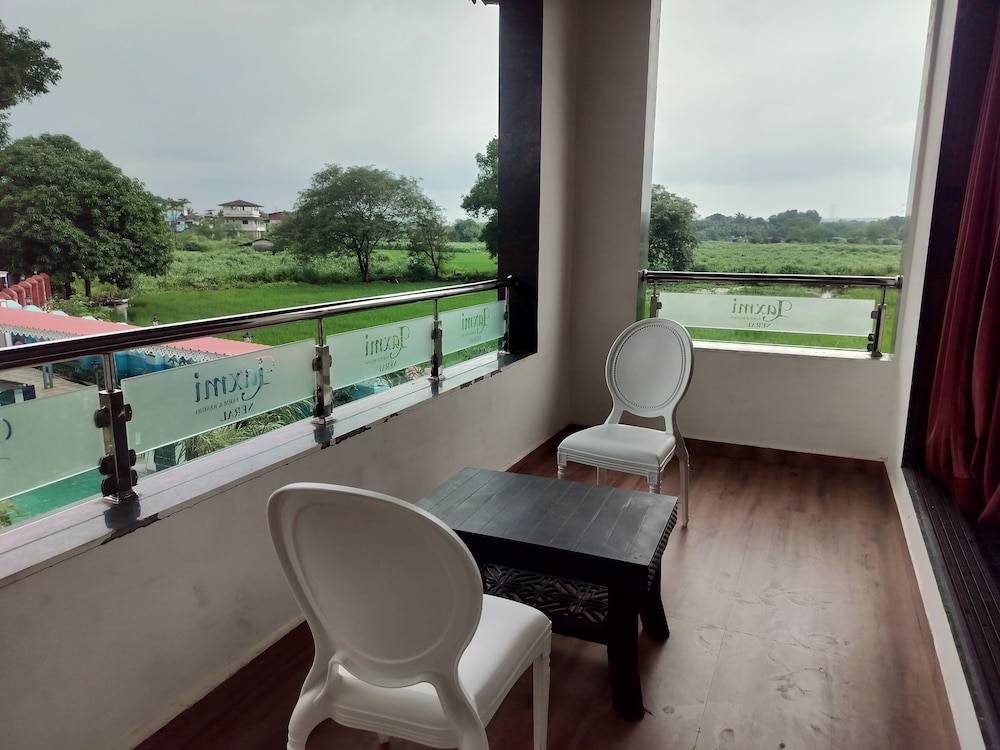 Sandalwoods Resorts
