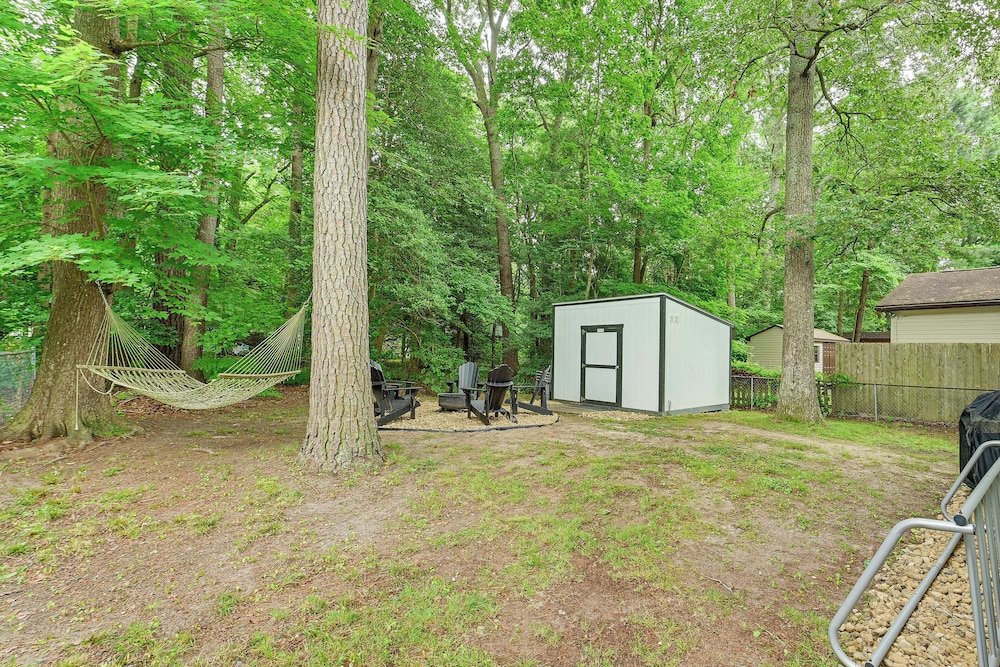 Pool & Marina Access: Lewes Home w/ Fenced Yard!