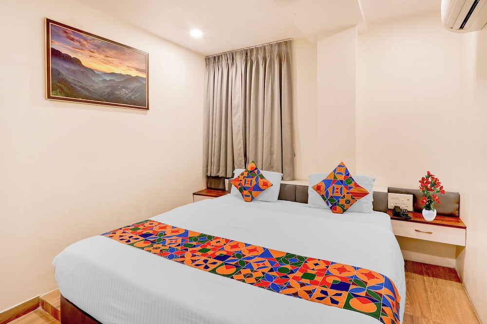 Fabhotel Radha Rani Residency