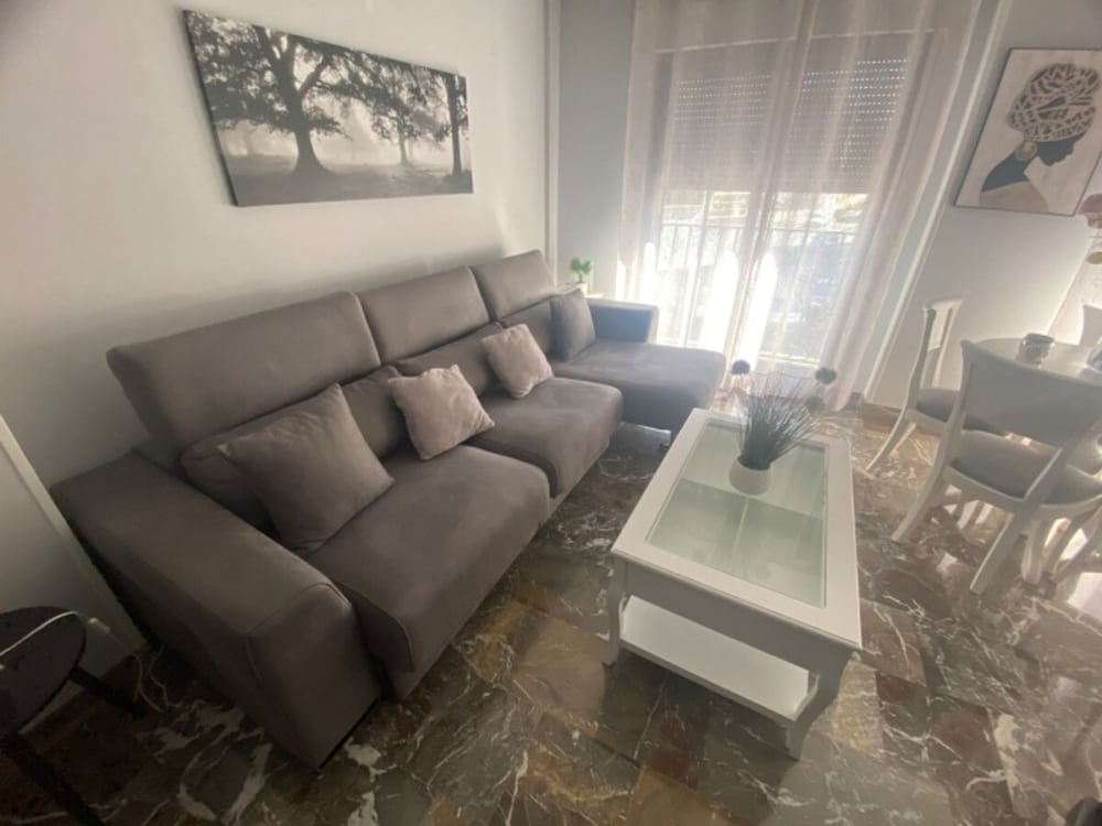 Bonito Apartamento en Centro Ciudad con Garaje