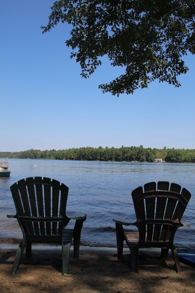 Black Lake Cabins