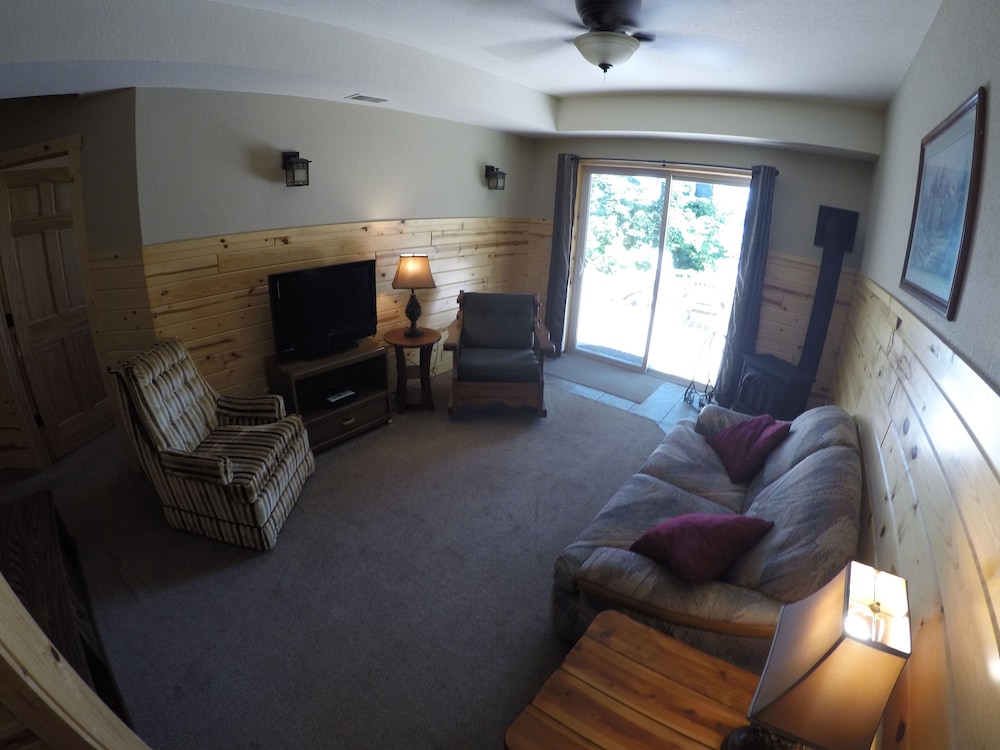 Photo 37
