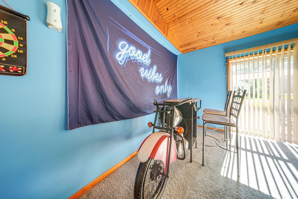 Lake Erie Escape: Family-friendly Home w/ Patio view 2