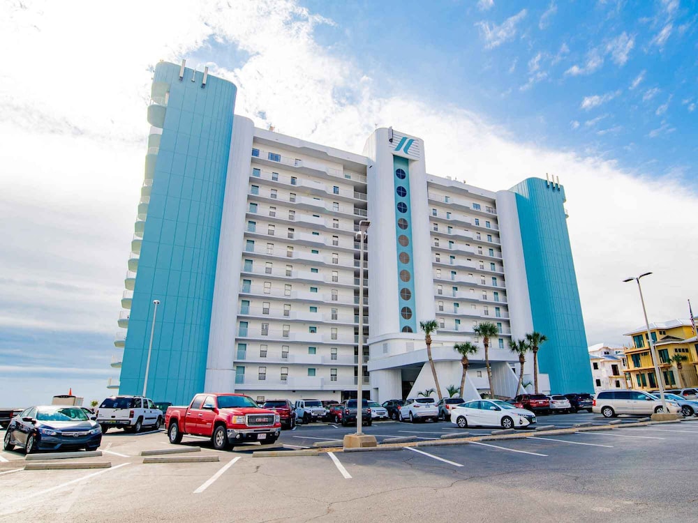 Summerchase #202 by Southern Vacation Rentals