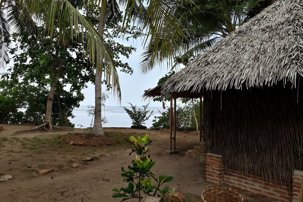 Bunga Jabe Beach