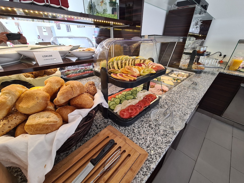 City Hotel Garni Ahlen - Property Image 18