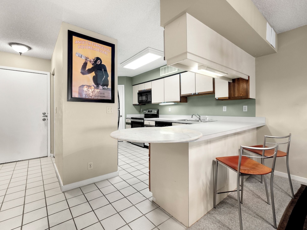 Hibiscus 301-A by Distinctive Beach Rentals