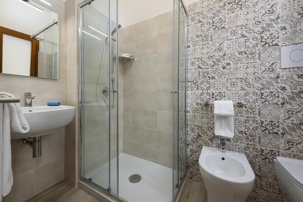 Bedda Luna Apartments