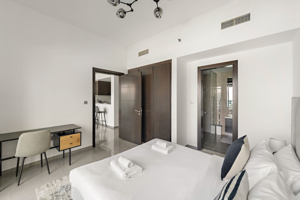 Merano - 805 1BD in Dubai