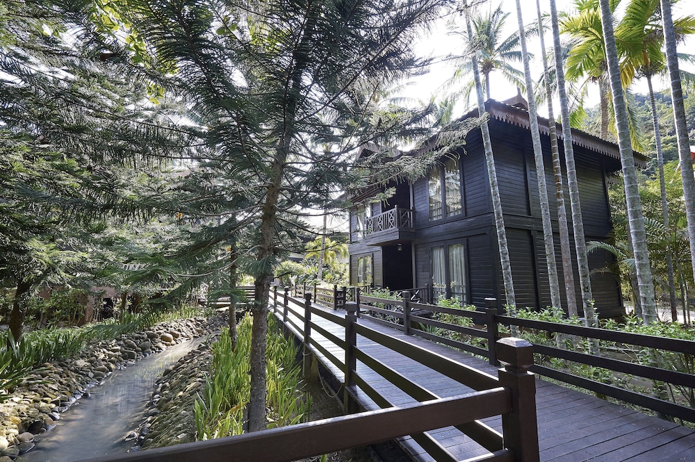 The Taaras Beach & Spa Resort 59