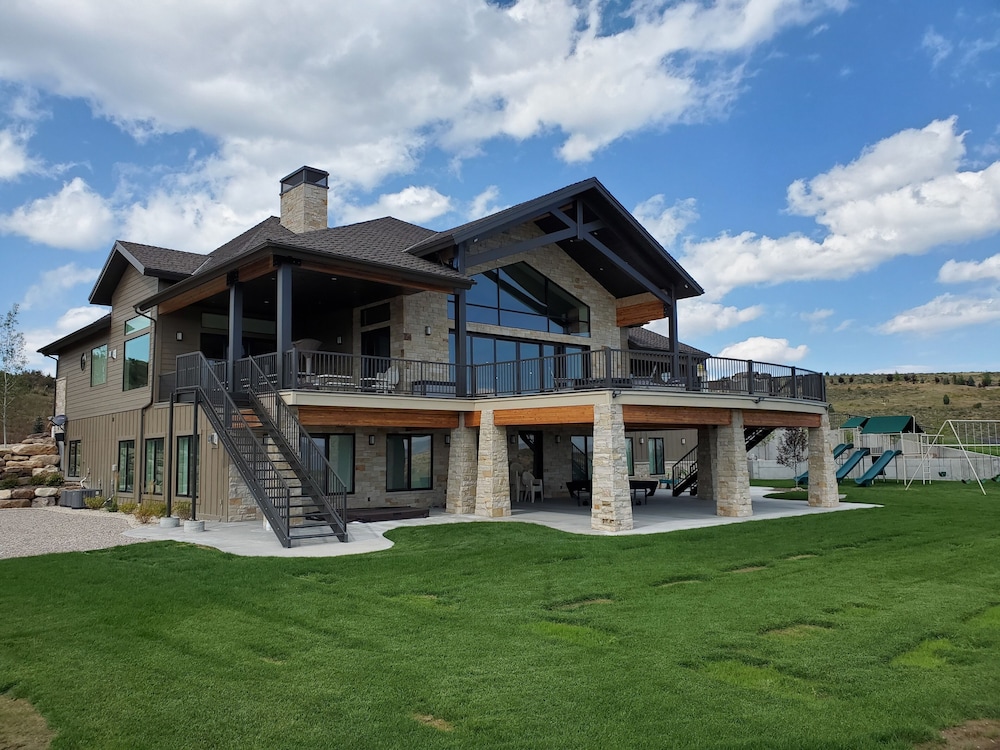 Glenn Haven by Cloud Dream Homes