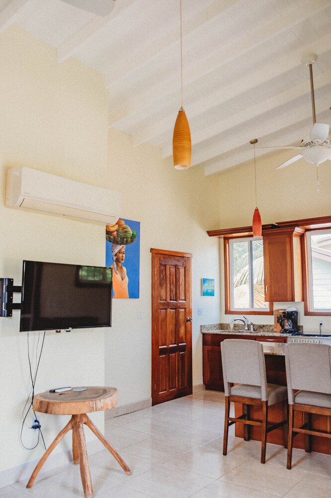 Cuatro Cabana