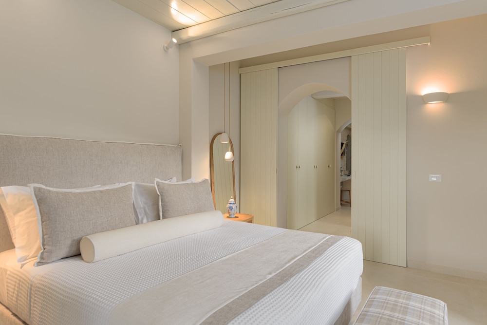 Casa Di Fiori Andros Suites view 5