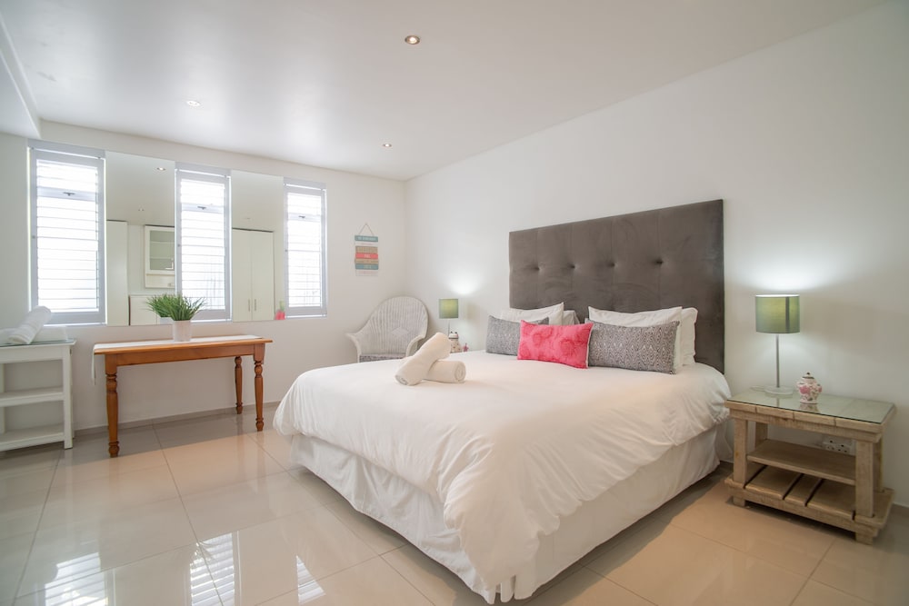 Funkey Villas