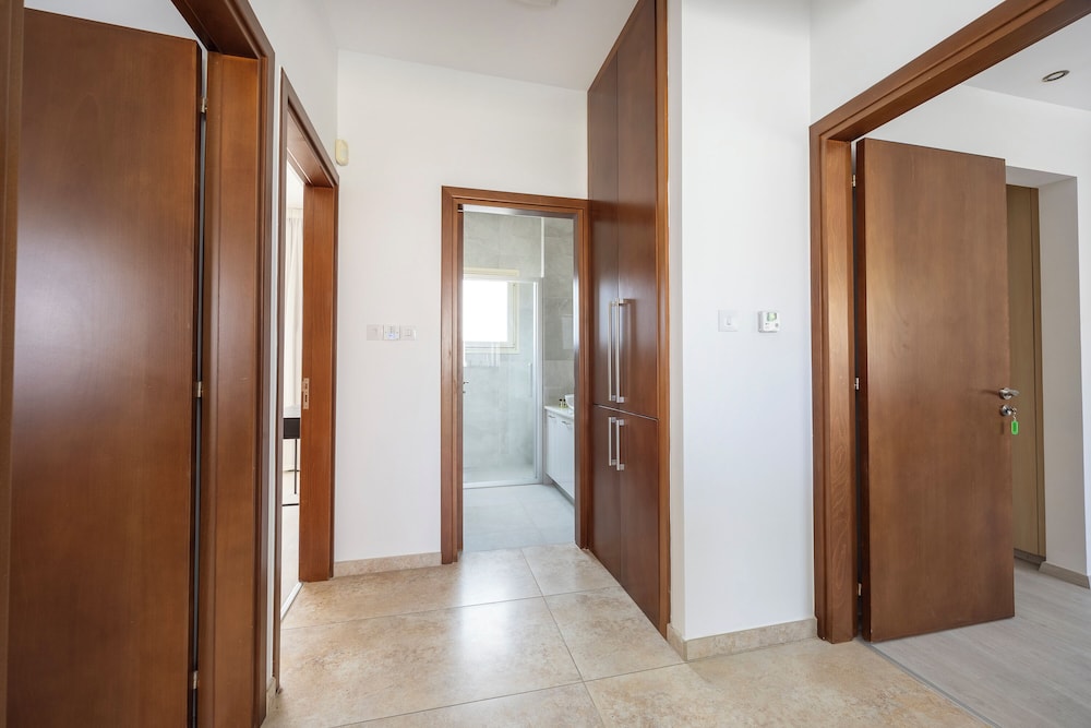 Agios Tychon Luxury Villa With Private Pool